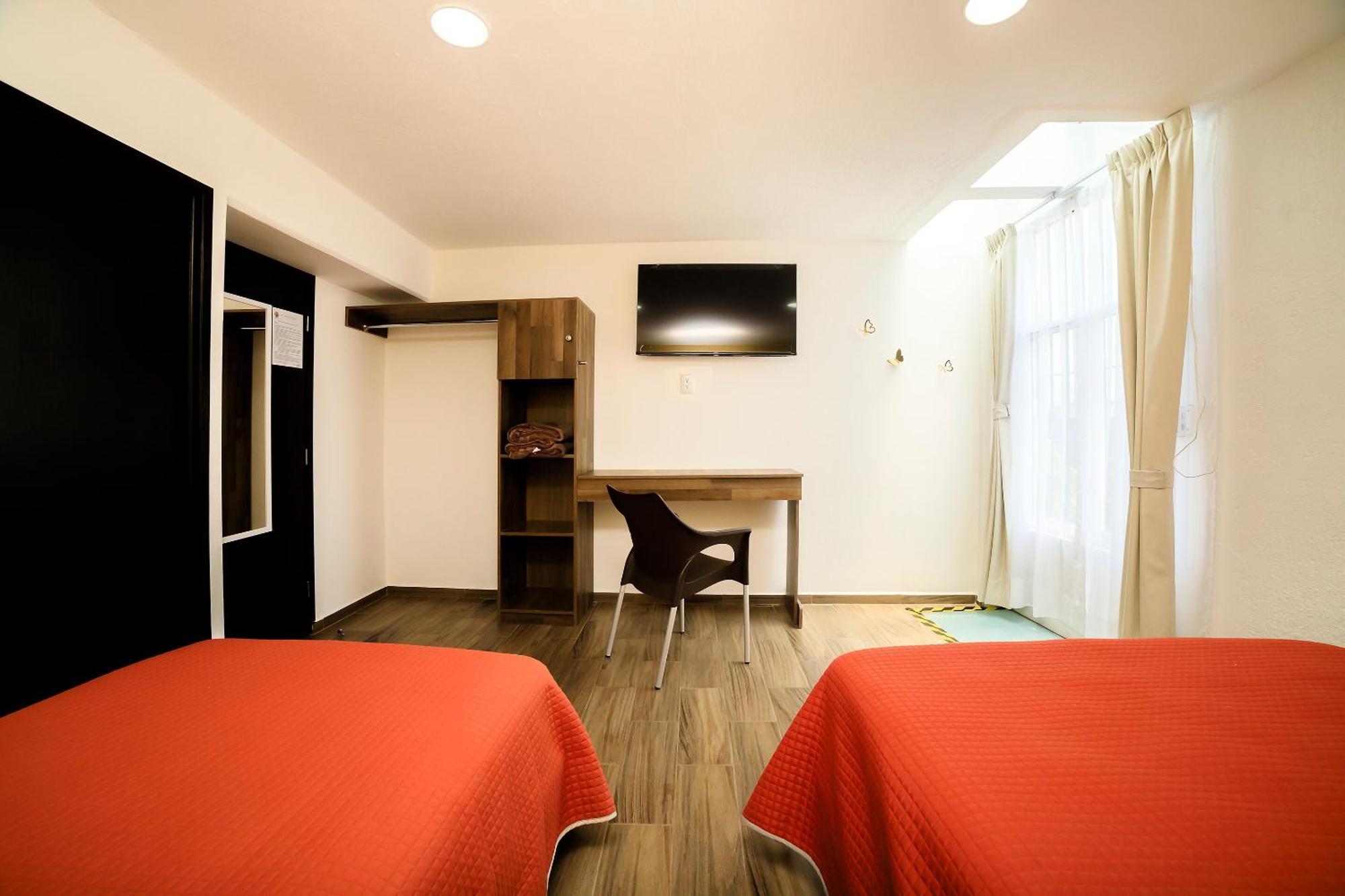 Capital O Boutique Torres Hotel 3*